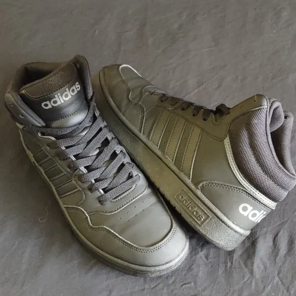 adidas Originals | Shoes | Adidas Hoops 3 Mid Basketball | Poshmark
